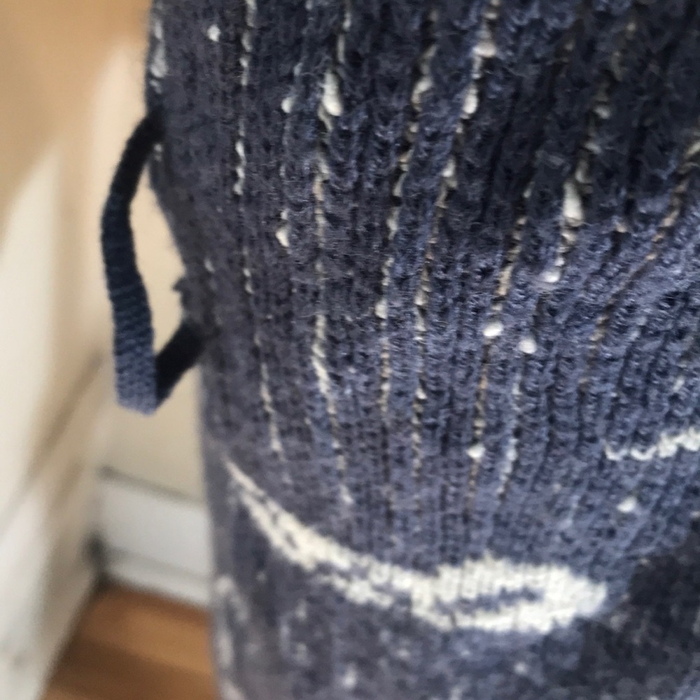 “LINDA LUNDSTROM” Tribal Print Waterfall Sweater. - Picture 12 of 12